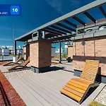 Grey Horse Apartment Premium